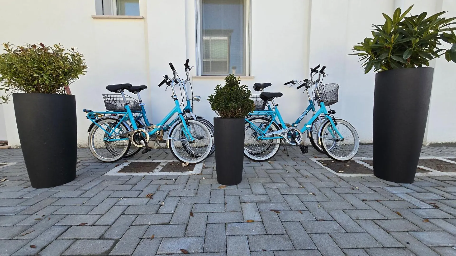 Home23Jesolo! Beach, Parking And Bikes Included 0*, Lido di Jesolo Italy